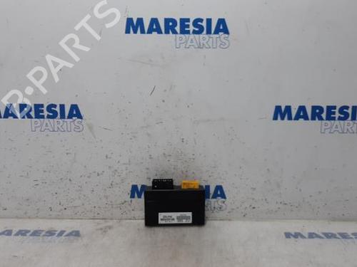 Used Control unit PEUGEOT 307 CC (3B) 2.0 16V (177 hp) 31485944