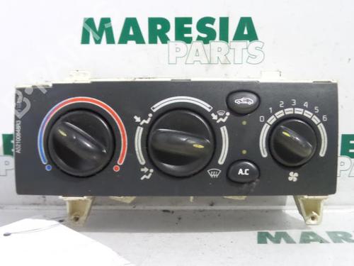 Used Climate control RENAULT MEGANE I (BA0/1_) 2.0 i (BA0G) (114 hp) 31509180