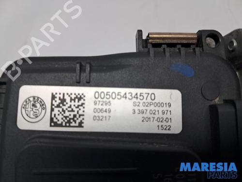 Front wiper motor ALFA ROMEO GIULIA (952_) 2.9 Quadrifoglio (952AAM24) | BP31405537M29  - Image 5