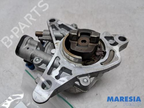 Used Vacuum pump FIAT PUNTO (199_) 0.9 (101 hp) 31456617
