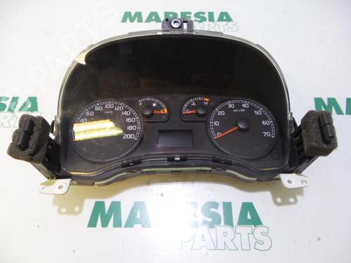 instrument-cluster-fiat-punto-188_-1999-2000-2001-2002-2003-2004-2005-2006-2007-2008-2009-2010-2011-2012-31400288 main image