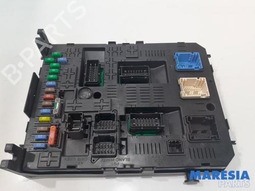 Engine control unit (ECU) PEUGEOT 5008 (0U_, 0E_) 1.6 16V | BP31461052M57 