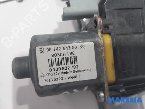 Front right window mechanism PEUGEOT 208 I (CA_, CC_) 1.2 VTI 82 | BP31490717C23 