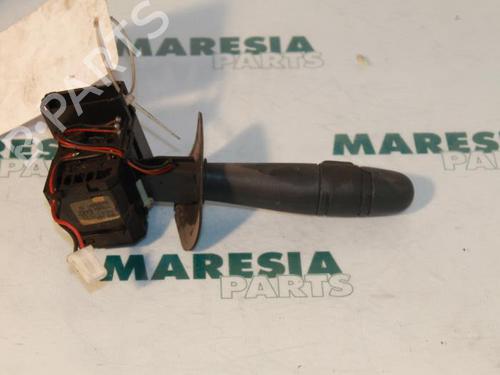 Used Steering column stalk RENAULT MEGANE I Coach (DA0/1_) 2.0 i (DA0G) (114 hp) 31407171