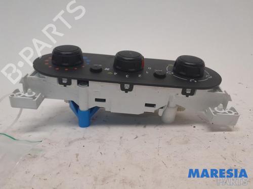Climate control RENAULT TRAFIC III Van (FG_) 1.6 dCi 95 (FGMJ, FGMR) | BP31413470I5 