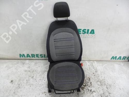 Used Right front seat FIAT PUNTO EVO (199_) 1.3 D Multijet (84 hp) 31432542