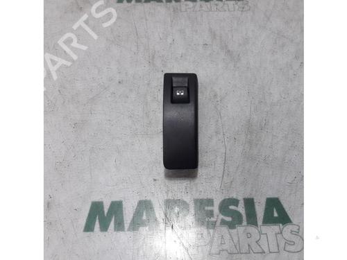 Used Switch PEUGEOT 207 SW (WK_) 1.4 16V (95 hp) 31462177