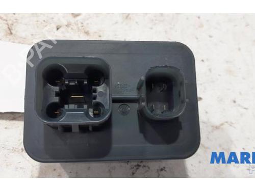 electronic-sensor-alfa-romeo-mito-955_-2008-2009-2010-2011-2012-2013-2014-2015-2016-2017-2018-31386971 main image
