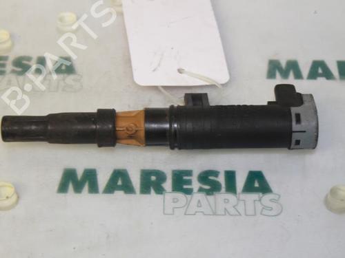 ignition-coil-renault-clio-ii-bb_-cb_-1998-1999-2000-2001-2002-2003-2004-2005-2006-2007-2008-2009-2010-2011-2012-2013-2014-2015-2016-31477171 main image