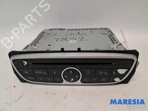 Used Radio RENAULT SCÉNIC III (JZ0/1_) 1.4 16V (JZ0F, JZ1V) (131 hp) 31479319