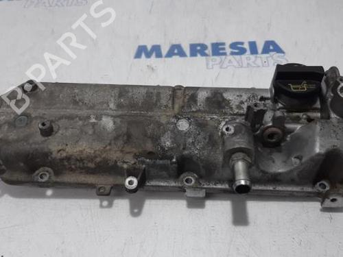 Used Valve cover FIAT PANDA (169_) 1.2 (169.AXB11, 169.AXB1A) (60 hp) 31420601