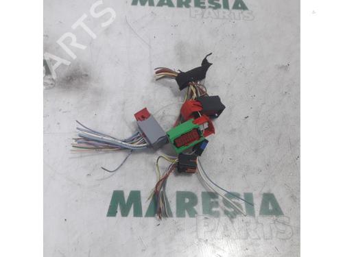 Ledningsnet PEUGEOT 307 CC (3B) 2.0 16V (177 hp) 31458880