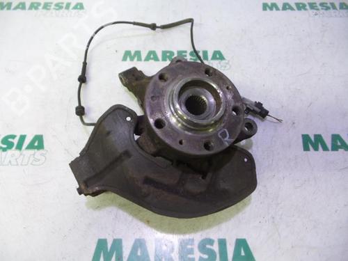 Used Right front steering knuckle PEUGEOT EXPERT Van (VF3A_, VF3U_, VF3X_) 1.6 HDi 90 16V (90 hp) 31530911