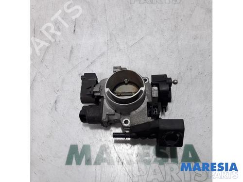 Used Throttle body Throttle body PEUGEOT 307 CC (3B) 2.0 16V (136 hp) 31384415 31384415