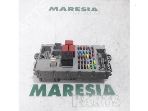 fuse-box-citroen-jumper-ii-van-2006-31510261 main image