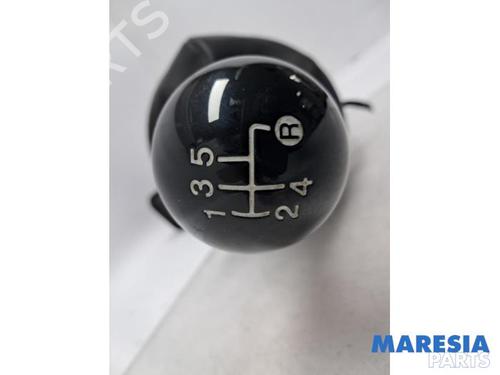 Gear lever FIAT 500 (312_) 1.2 (312AXA1A) | BP31526982M90