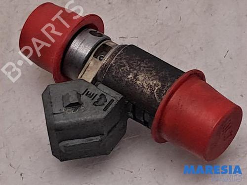 Used Injector Injector RENAULT KANGOO / GRAND KANGOO II (KW0/1_) 1.6 16V (KW03, KW09, KW0D, KW0U, KW0W, KW13) (106 hp) 31463526 31463526