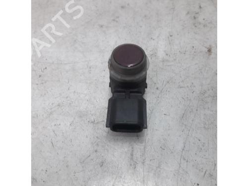 Used Electronic sensor RENAULT GRAND SCÉNIC III (JZ0/1_) 1.5 dCi (JZ09, JZ0D, JZ10, JZ14, JZ1G, JZ29, JZ2C) (110 hp) 31520295