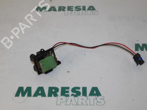 Used Electronic sensor RENAULT CLIO II (BB_, CB_) 1.2 (BB0A, BB0F, BB10, BB1K, BB28, BB2D, BB2H, CB0A,... (58 hp) 31514438