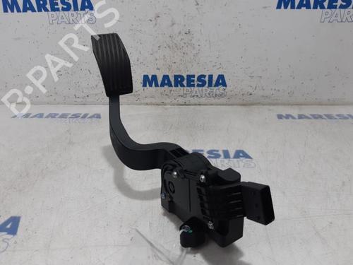 Used Electronic module OPEL COMBO Box Body/MPV (X12) 1.3 CDTI (B05) (90 hp) 31497450