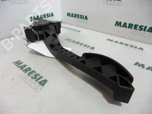 Used Electronic module ALFA ROMEO 147 (937_) 1.6 16V T.SPARK ECO (937.AXA1A, 937.BXA1A) (105 hp) 31404072