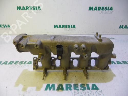 Used Injection rail Injection rail FIAT PUNTO (188_) 1.9 JTD 80 (188.237, .257, .337, .357) (80 hp) 31450736 31450736
