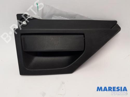 rear-left-exterior-door-handle-renault-twingo-iii-bcm_-bca_-2014-31460595 main image