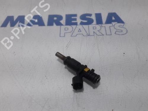 Used Injector PEUGEOT 208 I (CA_, CC_) 1.6 VTi (120 hp) 31454200