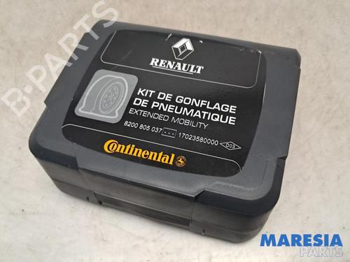 Used Electronic module Electronic module RENAULT GRAND SCÉNIC III (JZ0/1_) 1.6 16V (JZ0U) (109 hp) 31390720 31390720
