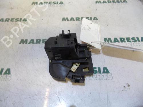 Used Electronic module RENAULT SCÉNIC I MPV (JA0/1_, FA0_) 1.4 16V (JA0D, JA1H, Ja0W, JA10) (95 hp) 31424531