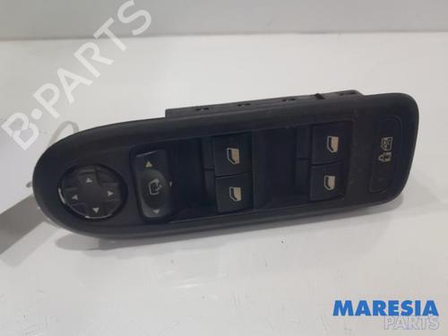 Used Switch CITROËN C5 III (RD_) 1.6 THP 155 (RD5FV8, RD5FNA) (156 hp) 31387131