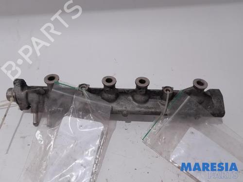 injector-renault-megane-i-ba01_-1995-1996-1997-1998-1999-2000-2001-2002-2003-2004-31391024 main image