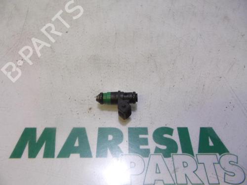 injector-renault-scenic-ii-jm01_-2003-2004-2005-2006-2007-2008-2009-2010-31498930 main image