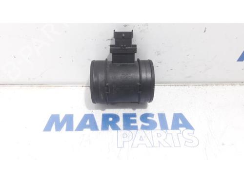 mass-air-flow-sensor-alfa-romeo-giulietta-940_-2010-2011-2012-2013-2014-2015-2016-2017-2018-2019-2020-31408495 main image