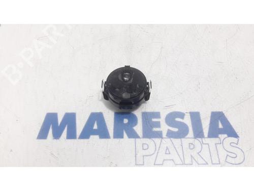 Used Electronic sensor RENAULT CLIO III (BR0/1, CR0/1) 2.0 16V (BR0C, BR0K, CR0C, CR0K) (139 hp) 31482562