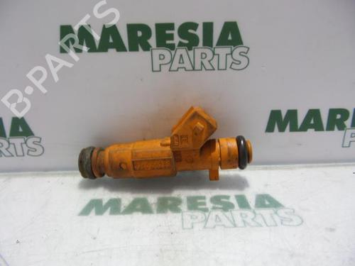 injector-alfa-romeo-145-930_-1994-1995-1996-1997-1998-1999-2000-2001-31513007 main image