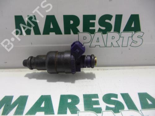 injector-renault-megane-scenic-ja01_-1996-1997-1998-1999-2000-2001-31451828 main image