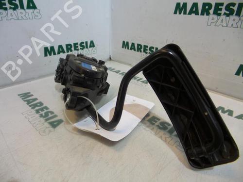 Used Electronic module RENAULT ESPACE IV (JK0/1_) 2.2 dCi (JK0H) (150 hp) 31464022