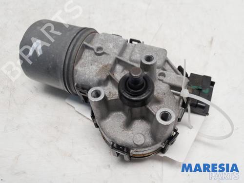 Used Front wiper motor RENAULT ZOE Hatchback Van (BFM_) Electric (BFME) (92 hp) 31390700