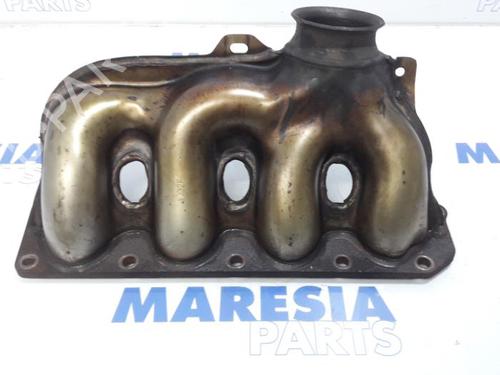 Used Exhaust manifold CITROËN C5 I Break (DE_) 2.0 16V (DERFNF, DERFNC, RERFNC) (136 hp) 31418509