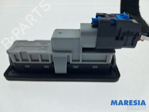 Tailgate handle RENAULT CAPTUR II (HF_) TCe 160 (HFN1) | BP39932845C132 - Image 4