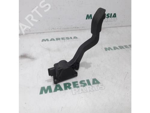 electronic-module-peugeot-207-cc-wd_-2007-2008-2009-2010-2011-2012-2013-2014-2015-31471258 main image