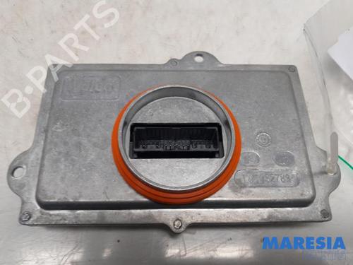 Used Lights ECU PEUGEOT 3008 II SUV (MC_, MR_, MJ_, M4_) 1.2 THP/ PureTech 130 (MRHNSM, MRHNSU, MRHNSJ, MRHNYW,... (131 hp) 31463846