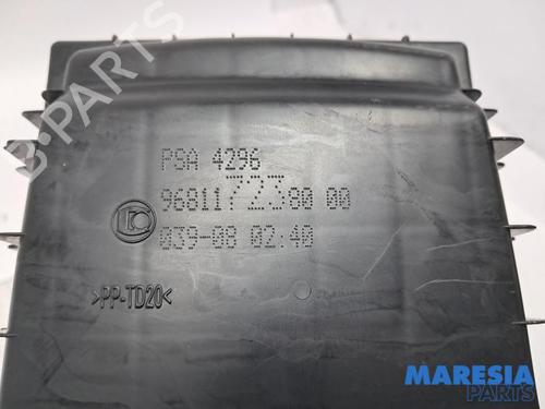 Air filter box CITROËN C5 III Break (RW_) 2.0 i 16V (RWRFJC, RWRFJF) | BP37875845M87 - Image 5