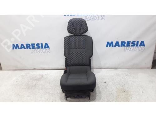 Used Left front seat RENAULT SCÉNIC III (JZ0/1_) 1.5 dCi (110 hp) 31521263