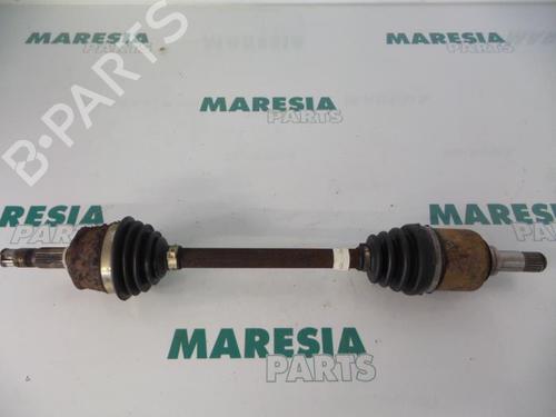 Used Left front driveshaft FIAT PUNTO (188_) 1.2 60 (188.030, .050, .130, .150, .230, .250) (60 hp) 31529973