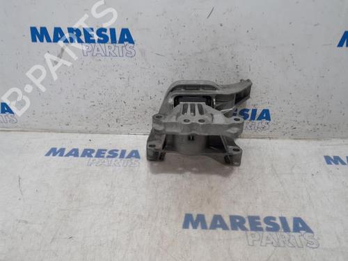 Used Gearbox mount PEUGEOT 308 SW II (LC_, LJ_, LR_, LX_, L4_) 1.6 BlueHDi 120 (120 hp) 31455007