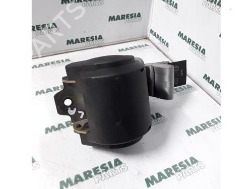 Used Rear left seatbelt RENAULT TWINGO I (C06_) 1.2 (C066, C068) (58 hp) 31505550