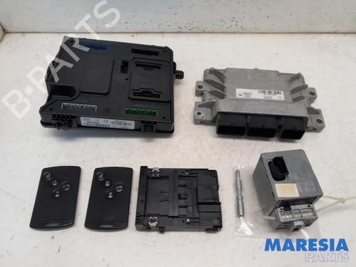 Used Engine control unit (ECU) RENAULT ZOE Hatchback Van (BFM_) Electric (BFME) (92 hp) 31385975