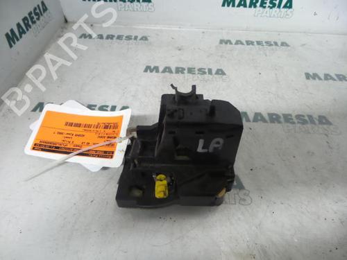 electronic-module-renault-scenic-i-mpv-ja01_-fa0_-1999-2000-2001-2002-2003-2004-2005-2006-2007-2008-2009-2010-31522369 main image